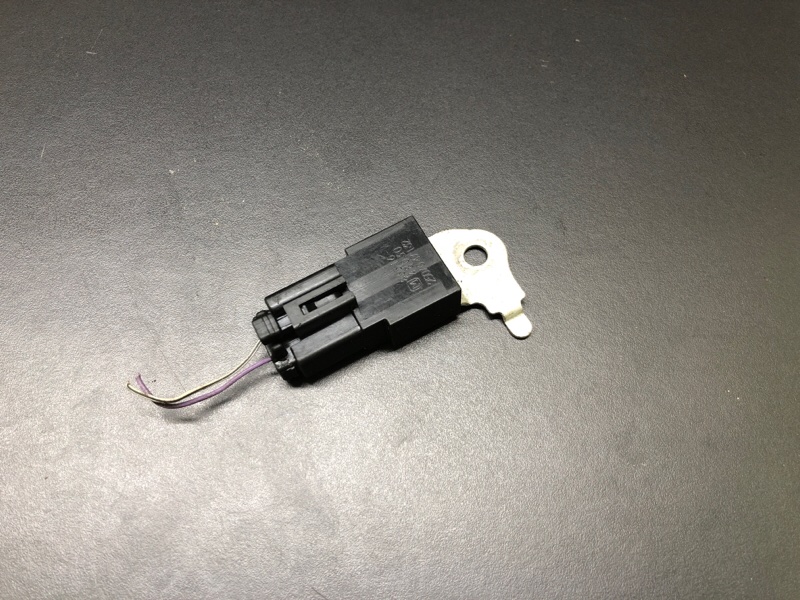 Конденсатор LEXUS RX350/450 09-15 86516-48030 Б/У