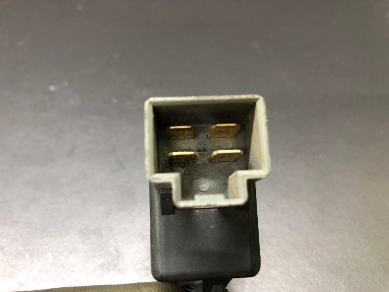 Датчик положения педали тормоза HYUNDAI SONATA YF 10-14