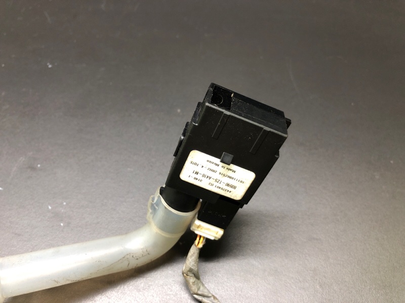 Датчик температуры воздуха в салоне ACURA MDX (YD3) 13-21 Датчик температуры воздуха в салоне ACURA MDX (YD3) 13-21