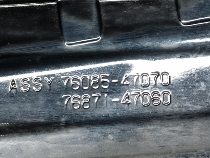 Спойлер крышки багажника TOYOTA PRIUS - 30 09-17 1.8 2ZRFXE