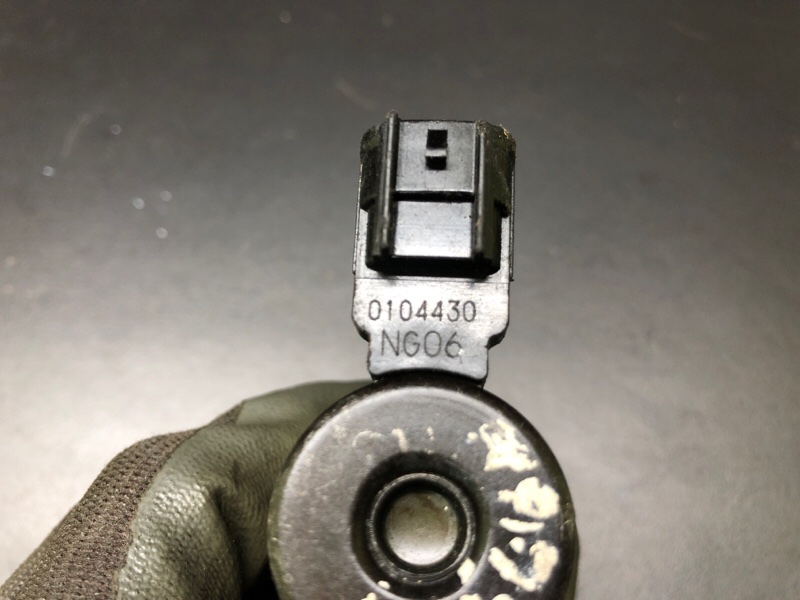 Клапан изменения фаз ГРМ TRIBECA B9 05-07