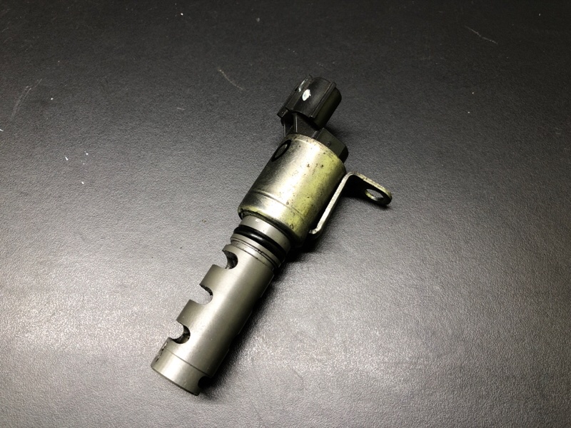 Клапан изменения фаз ГРМ LS460 06-12