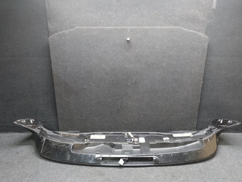 Спойлер крышки багажника RX350/450 09-15 2009 GGL10L 2GR-FXE 3.5L Спойлер крышки багажника RX350/450 09-15 2009 GGL10L 2GR-FXE 3.5L