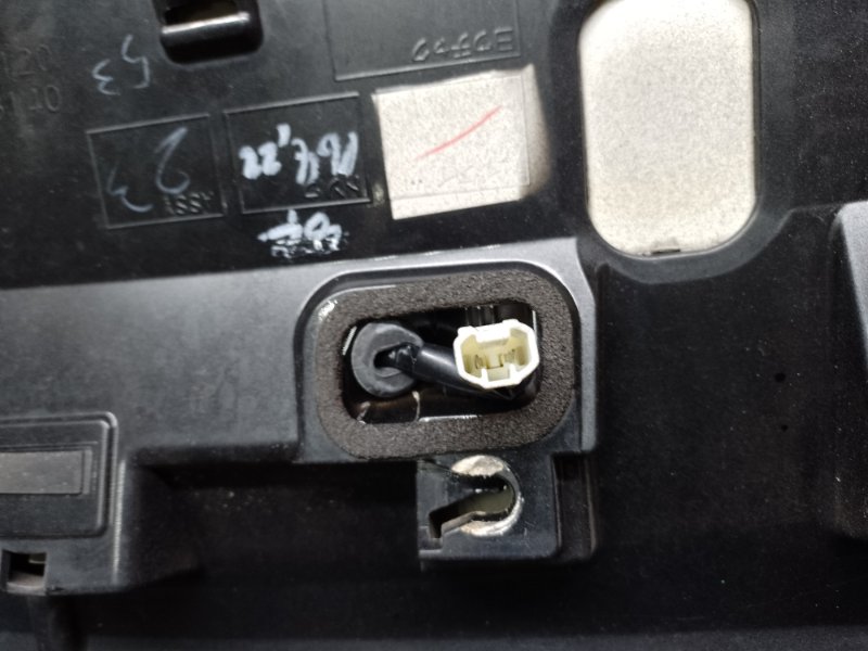 Спойлер крышки багажника RX350/450 09-15 2009 GGL10L 2GR-FXE 3.5L Спойлер крышки багажника RX350/450 09-15 2009 GGL10L 2GR-FXE 3.5L