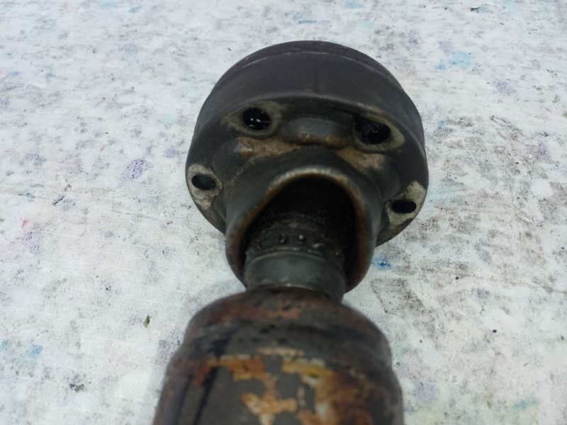 Карданный вал задний TOUAREG 02-10 2007 BHK 3.6