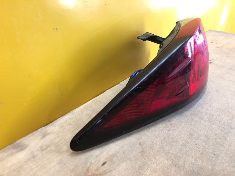 Фонарь наружный левый RX350/450 15-22