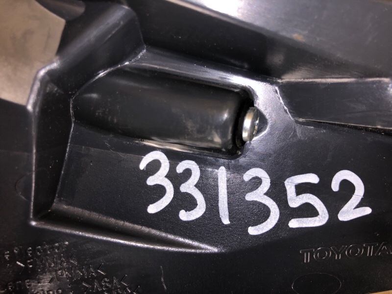 Фонарь наружный левый RX350/450 09-15 Фонарь наружный левый RX350/450 09-15