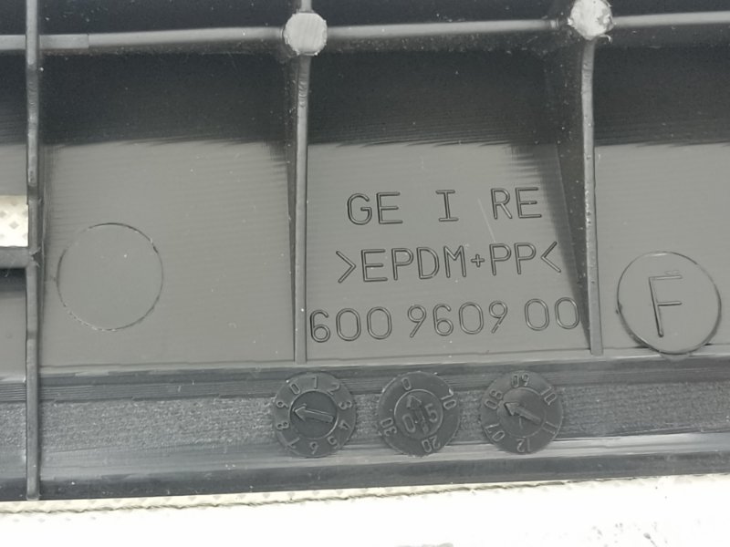 Подушка безопасности (штора) правая E-CLASS W211 02-09 2008 W211 M272972 3.5