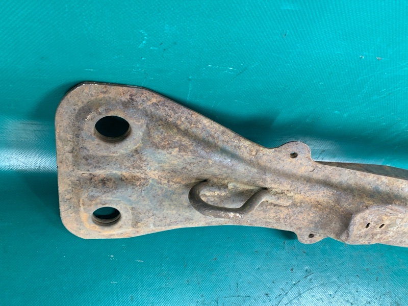 Балка двигателя продольная ELANTRA XD 00-06