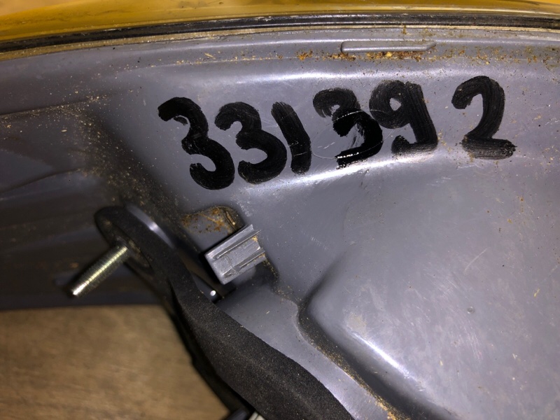 Фонарь наружный правый COROLLA 12-19 E180