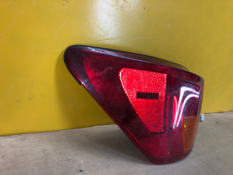 Фонарь наружный левый LEXUS IS250/350 05-13