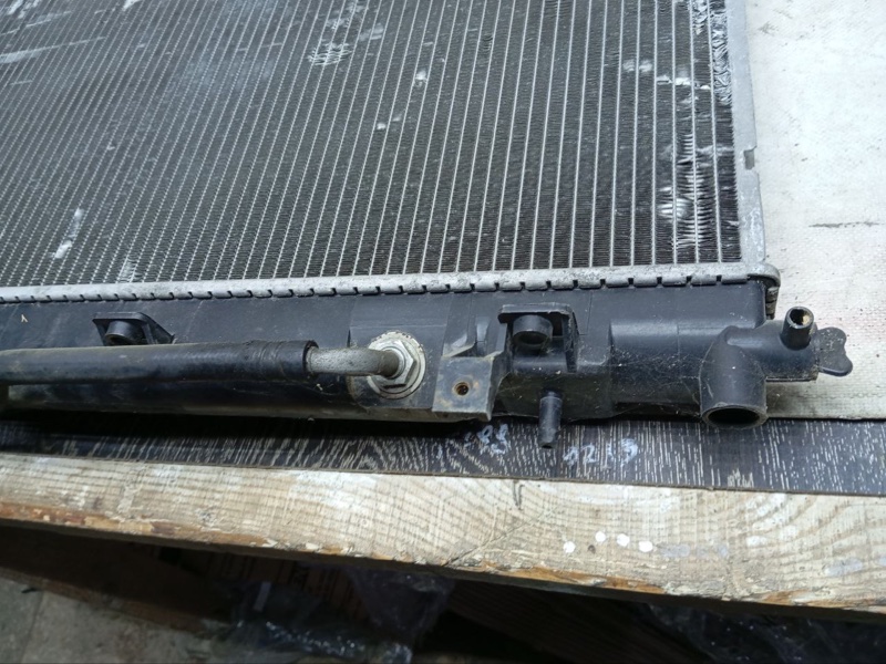 Радиатор основной IMPREZA 00-07 GD/GG