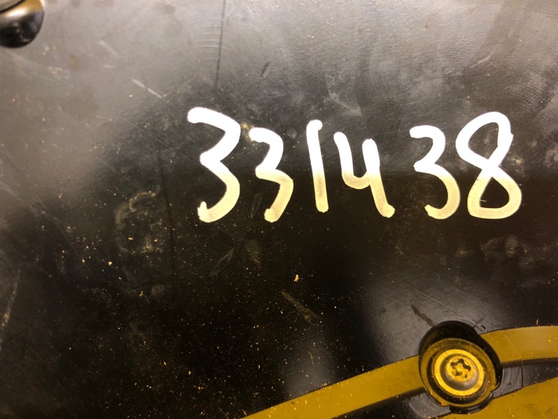 Фонарь наружный правый AVENSIS 08-18