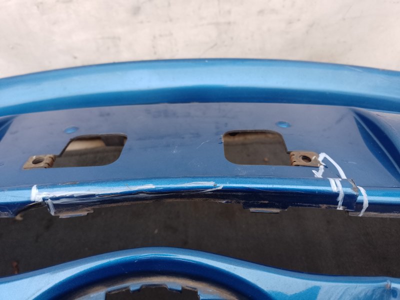 Бампер передний PRIUS C/AQUA 11-14