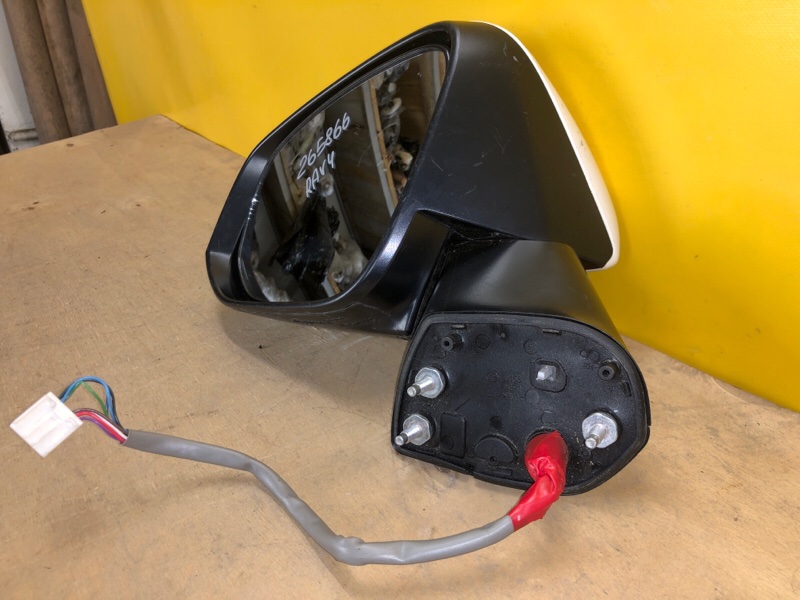 Зеркало переднее левое RAV4 18-