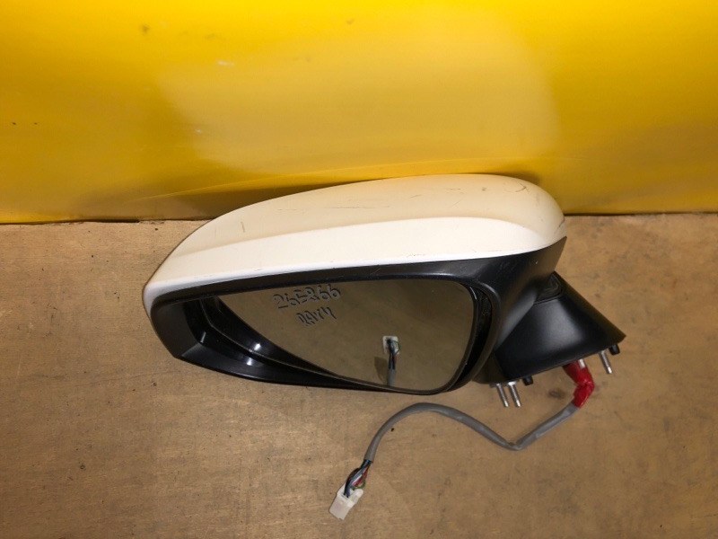 Зеркало переднее левое TOYOTA RAV4 18-