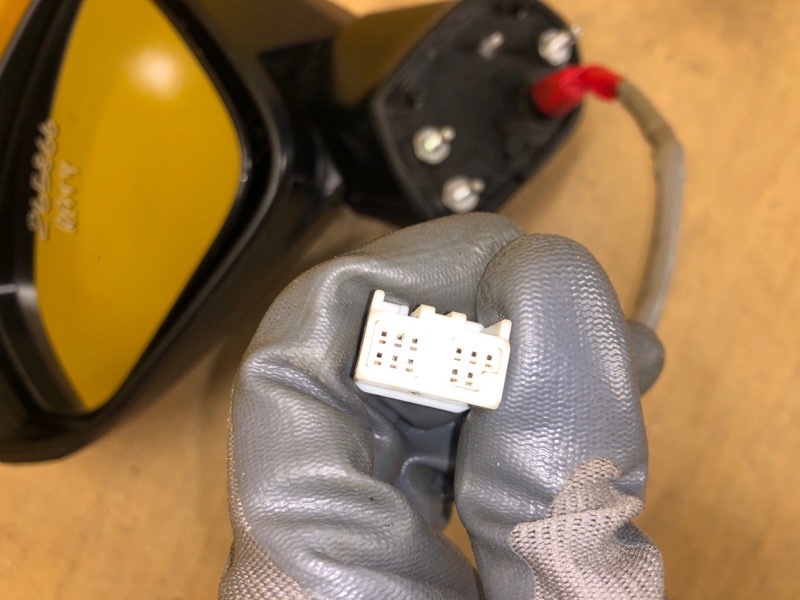 Зеркало переднее левое RAV4 18-