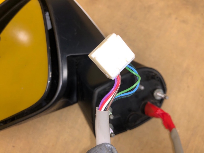 Зеркало переднее левое RAV4 18-