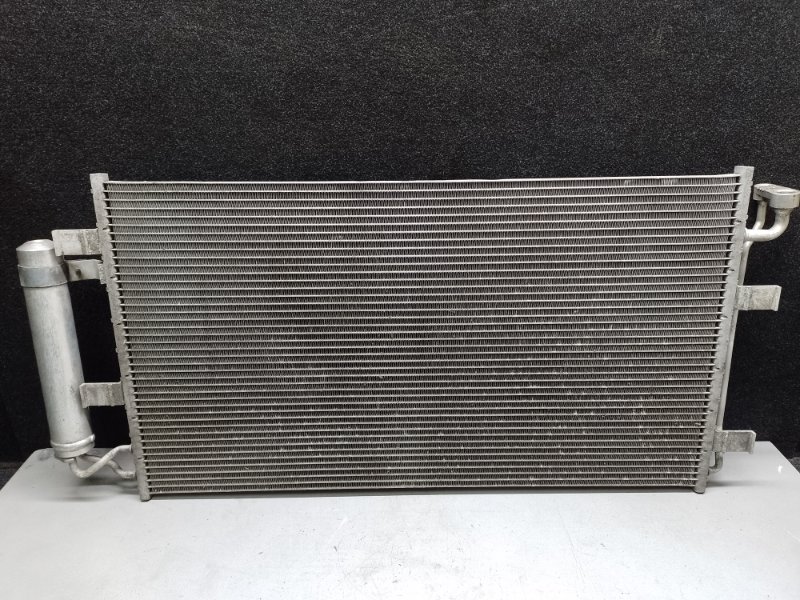 Радиатор кондиционера NISSAN LEAF 10-17 92100-3NA0A Б/У