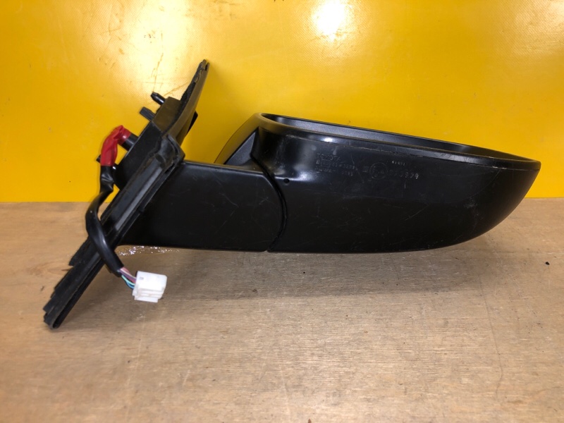 Зеркало правое RAV4 13-19