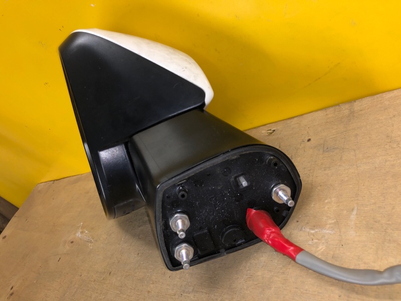 Зеркало левое RAV4 18-