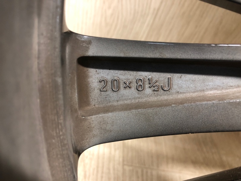 Диск R20 LS500 18- 2017-2020