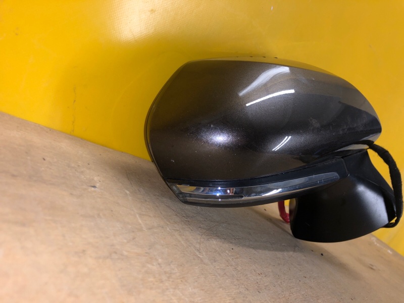 Зеркало правое CAMRY 70 17-