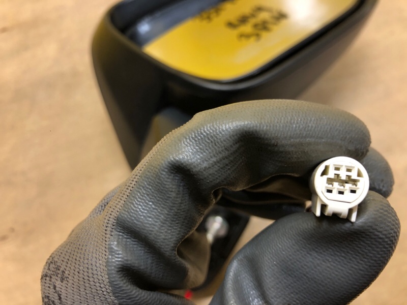 Зеркало правое RAV4 18-