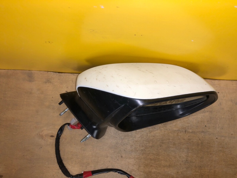 Зеркало правое TOYOTA CAMRY 70 17- Зеркало правое TOYOTA CAMRY 70 17-