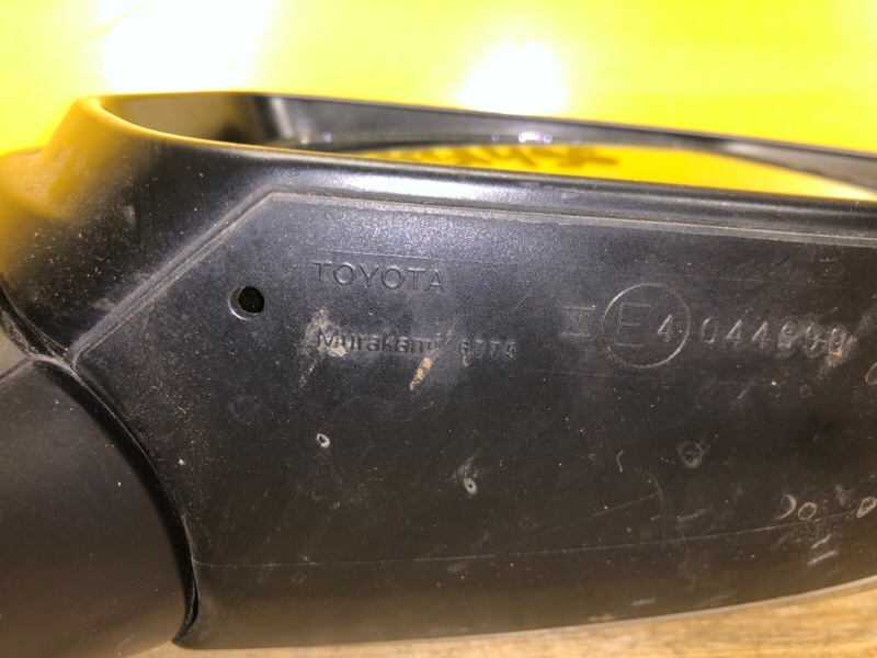 Зеркало правое CAMRY 70 17- Зеркало правое CAMRY 70 17-