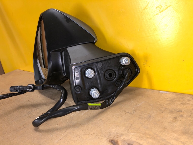 Зеркало левое HIGHLANDER 2020-