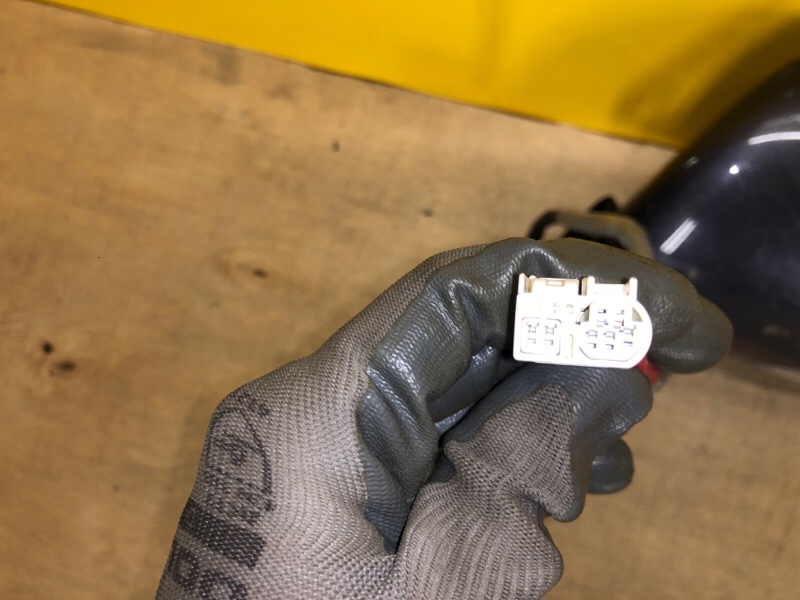 Зеркало левое PRIUS - 30 09-17