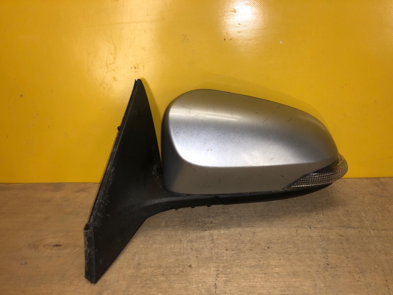 Зеркало левое AVALON 13-18