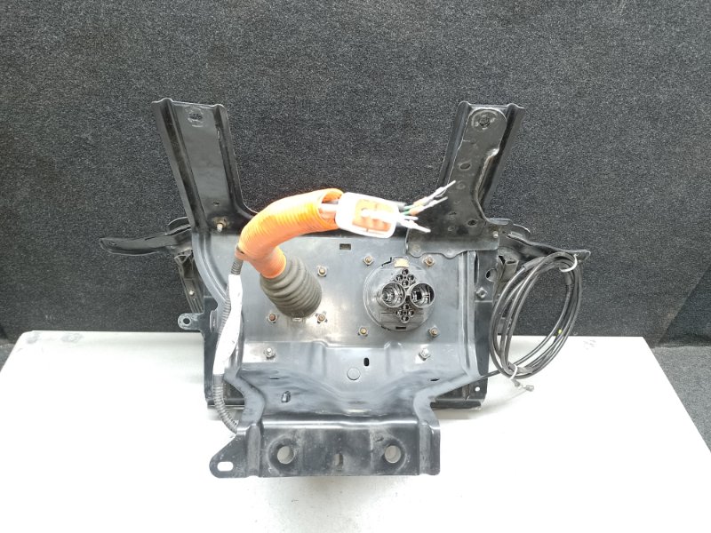 Зарядное гнездо (розетка) LEAF 10-17