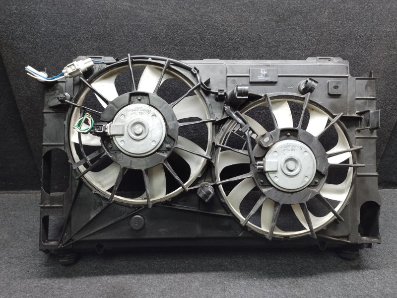 Диффузор вентилятора основного радиатора TOYOTA PRIUS - 30 09-17