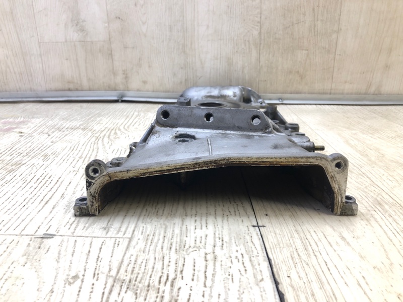 Крышка ГРМ CAMRY 30 02-06 2005 Седан 2.4 2AZFE