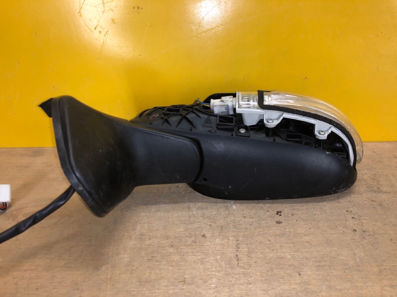 Зеркало левое AURIS 06-12 Зеркало левое AURIS 06-12