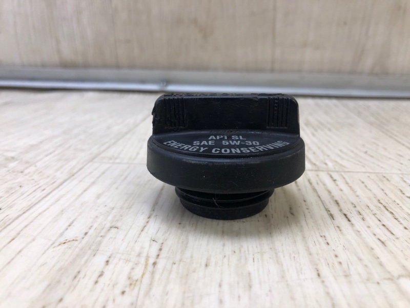 Крышка маслозаливной горловины TOYOTA CAMRY 30 02-06 Седан 2.4 2AZFE