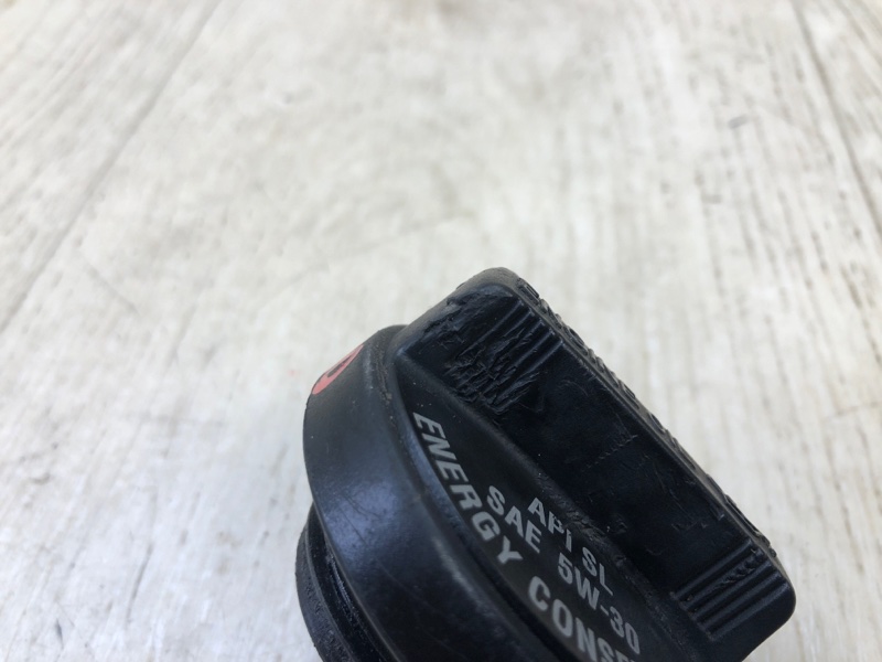 Крышка маслозаливной горловины CAMRY 30 02-06 2005 Седан 2.4 2AZFE