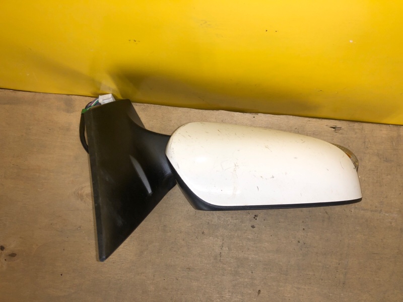 Зеркало правое TOYOTA COROLLA E170 13-19 Зеркало правое TOYOTA COROLLA E170 13-19