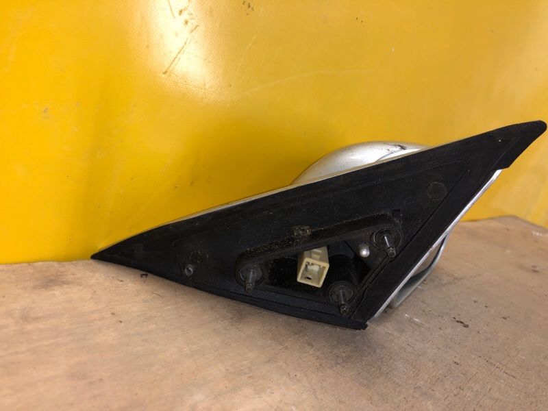 Зеркало правое CAMRY 30 02-06 Зеркало правое CAMRY 30 02-06