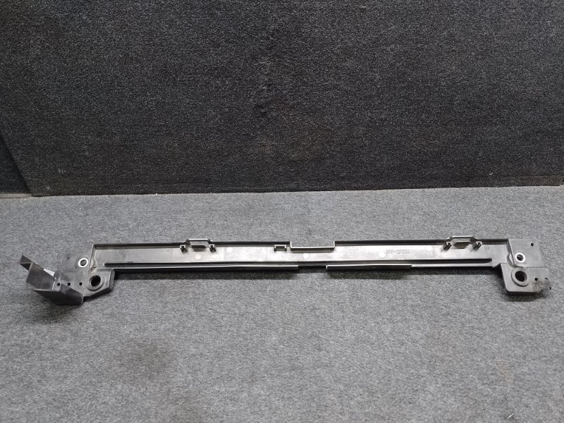 Накладка на рамку радиатора PRIUS C/AQUA 11-14