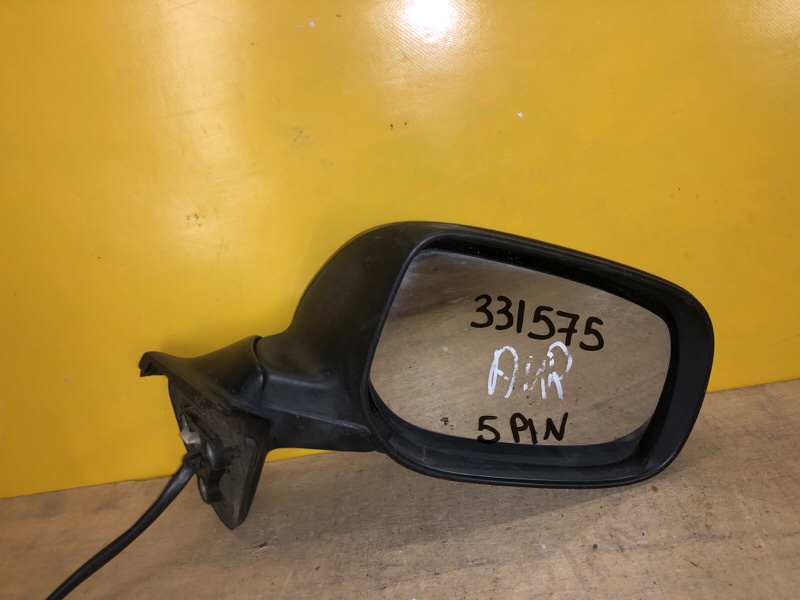 Зеркало правое TOYOTA AURIS 06-12 8790102270 Б/У
