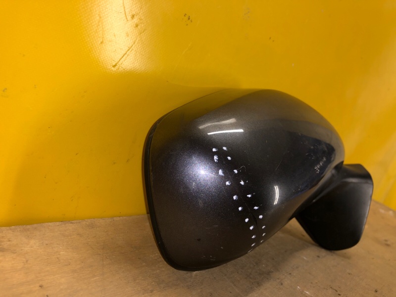 Зеркало правое AURIS 06-12