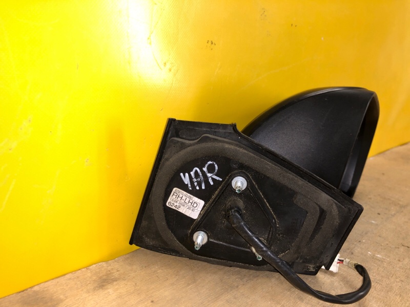 Зеркало правое YARIS 05–11