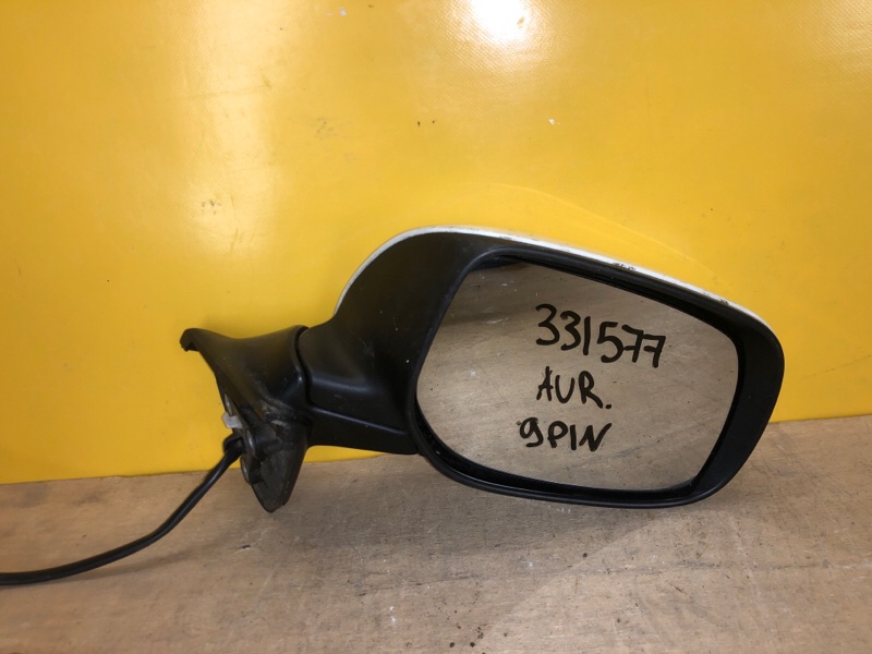 Зеркало правое TOYOTA AURIS 06-12 87901-02190 Б/У