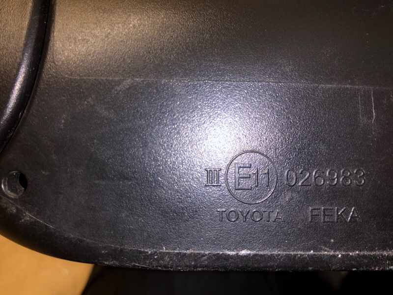 Зеркало левое COROLLA E170 13-19
