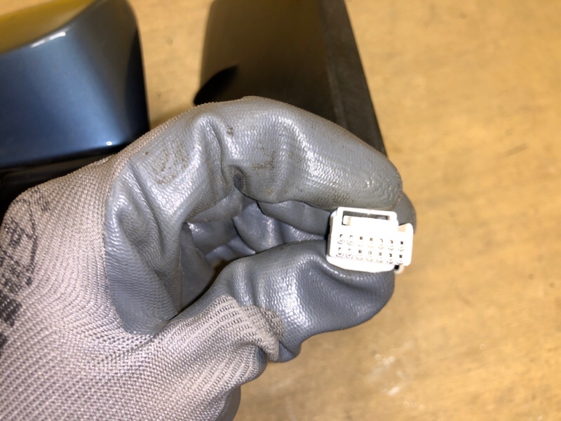 Зеркало правое COROLLA E170 13-19 Зеркало правое COROLLA E170 13-19