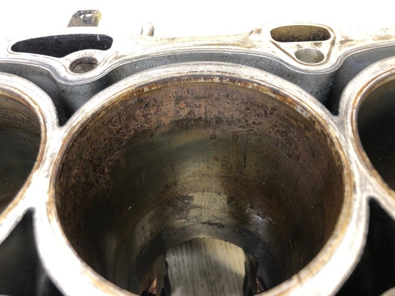 Блок двигателя CAMRY 30 02-06 2005 Седан 2.4 2AZFE