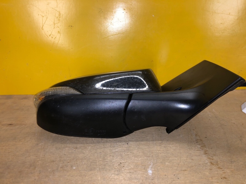 Зеркало правое COROLLA E170 13-19 Зеркало правое COROLLA E170 13-19